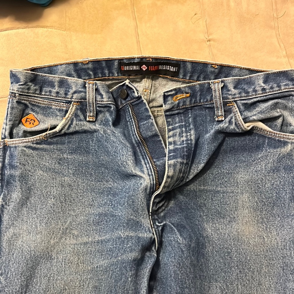 Wrangler Original Fit Flame Resistant Jeans 34 x 32